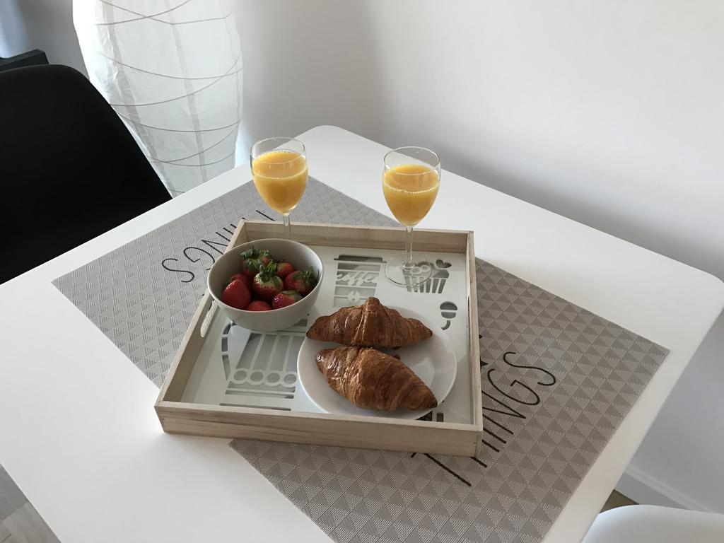 Apartament Metromarymont Варшава Екстер'єр фото