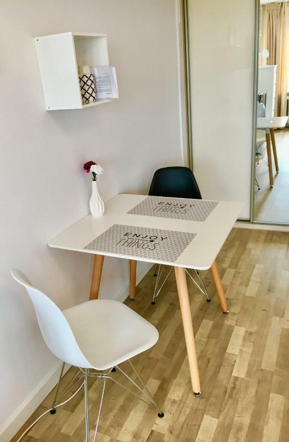 Apartament Metromarymont Варшава Екстер'єр фото